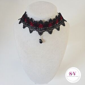 Black lace choker with red velvet